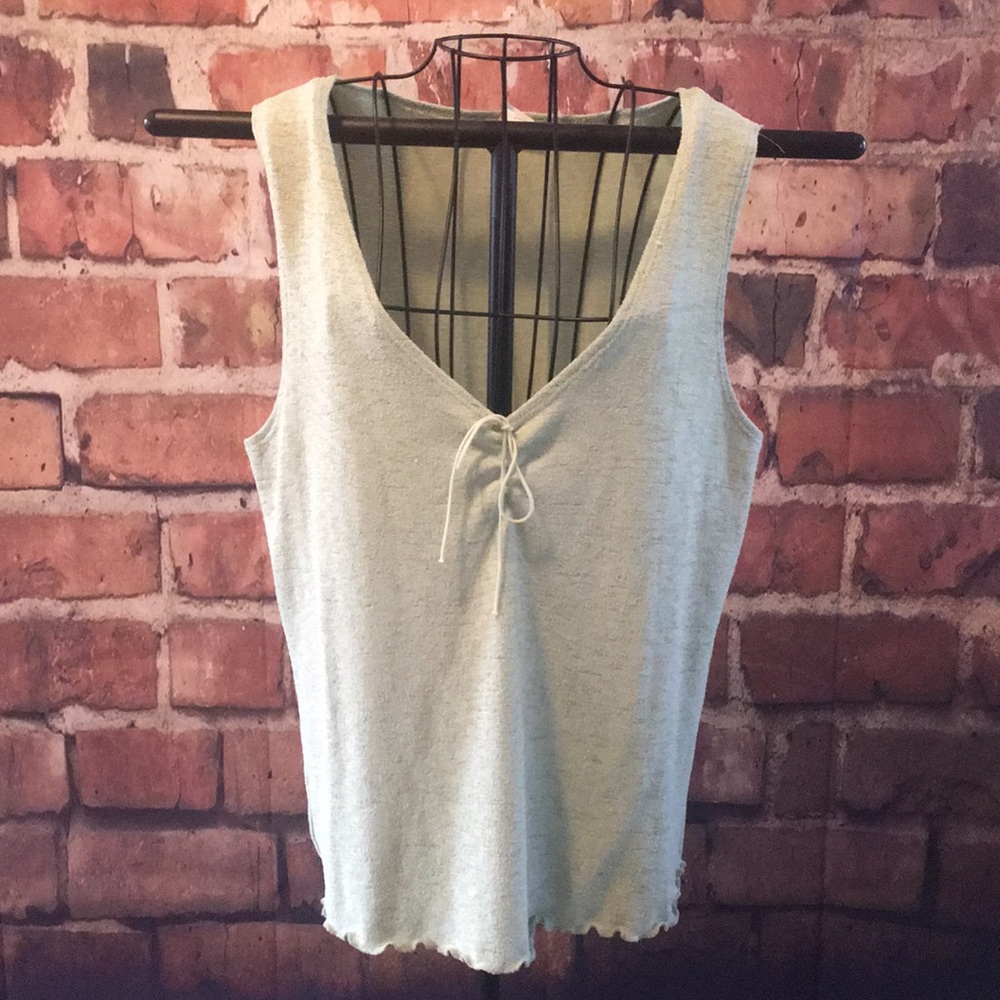 ✂️ 2B Mint green sleeveless knit top.  L-XL stretchy